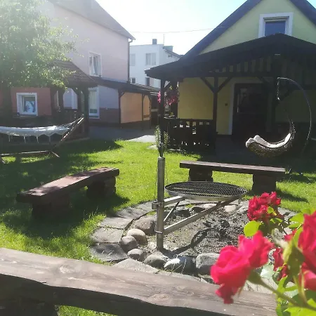 Goscinne Ewa Nowicka *